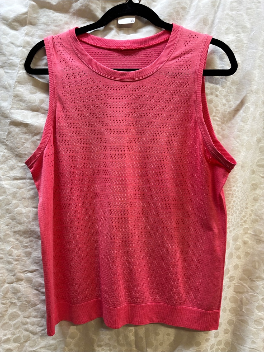 Lululemon Breeze Relax Sleeveless Pink Tank Top- lip gloss